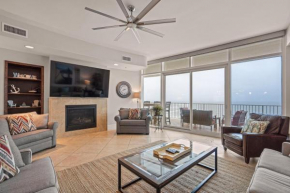 Turquoise Place 1502D